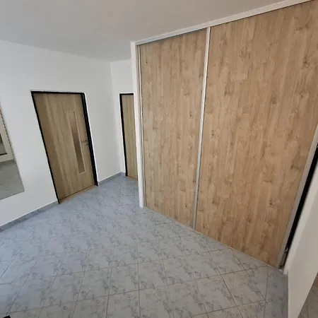 2 Izbovy 65 M2 So 4 Lozkami Apartment