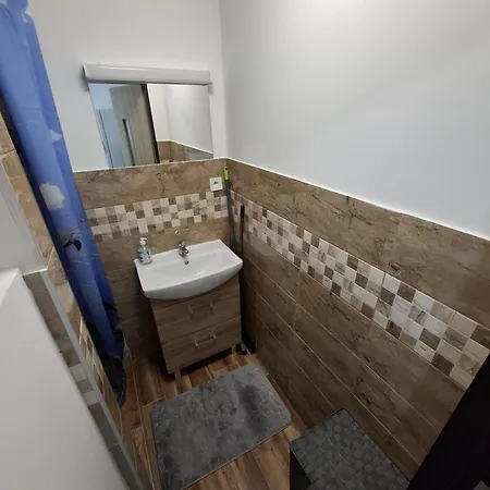 Apartment 2 Izbovy 65 M2 So 4 Lozkami