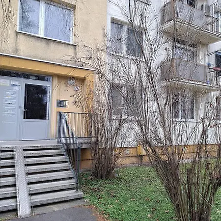 2 Izbovy 65 M2 So 4 Lozkami