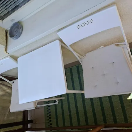 2 Izbovy 65 M2 So 4 Lozkami Apartmán Nitra
